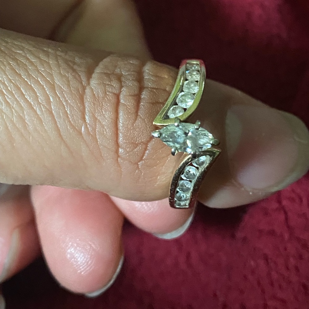 14k diamond ring